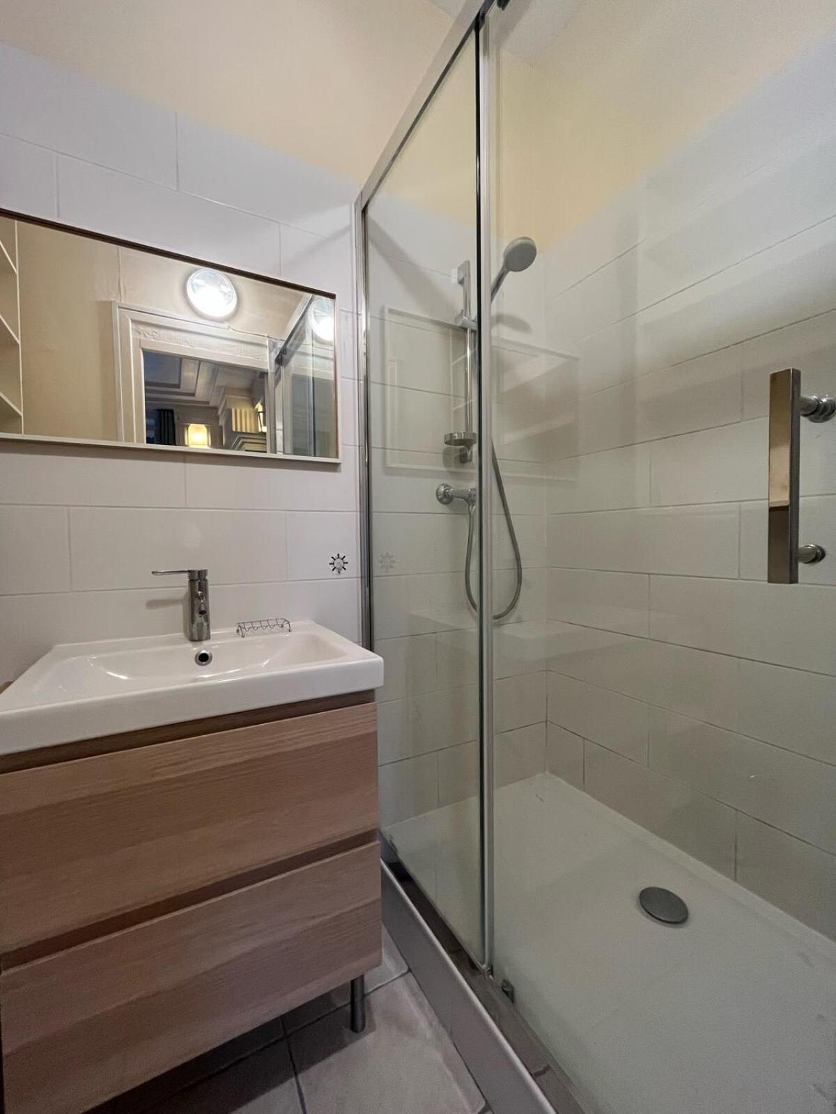 Chaponnay - Superb T2 Apartment - Lyon 3Rd 外观 照片